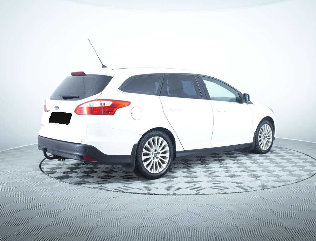 Купить Ford Focus с пробегом. Фото: #4