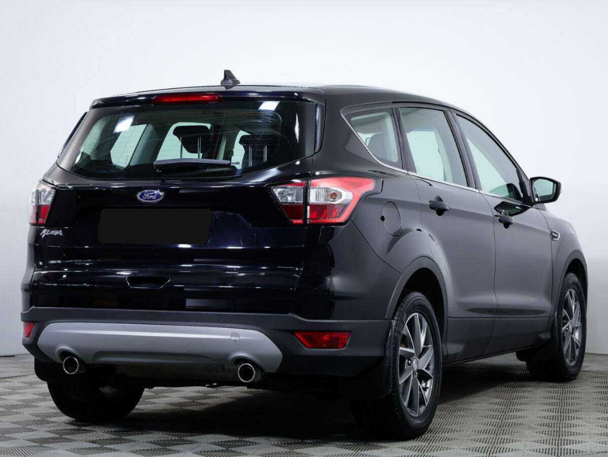 Купить Ford Kuga с пробегом. Фото: #3