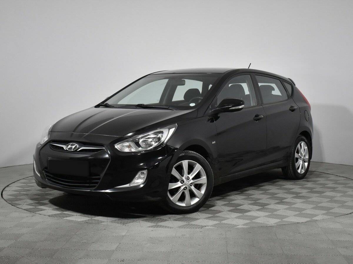 Купить Hyundai Solaris с пробегом. Посмотреть фото
