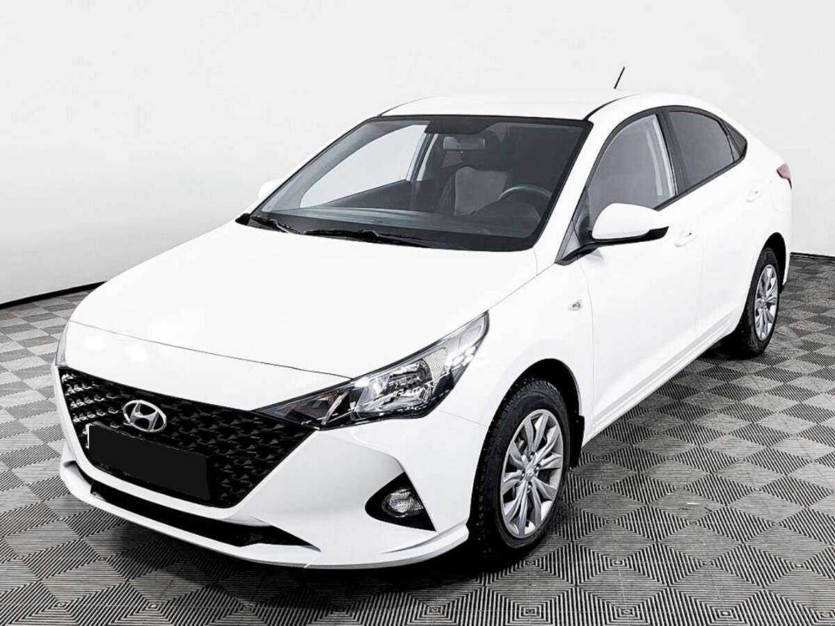 Купить Hyundai Solaris с пробегом. Фото: #0