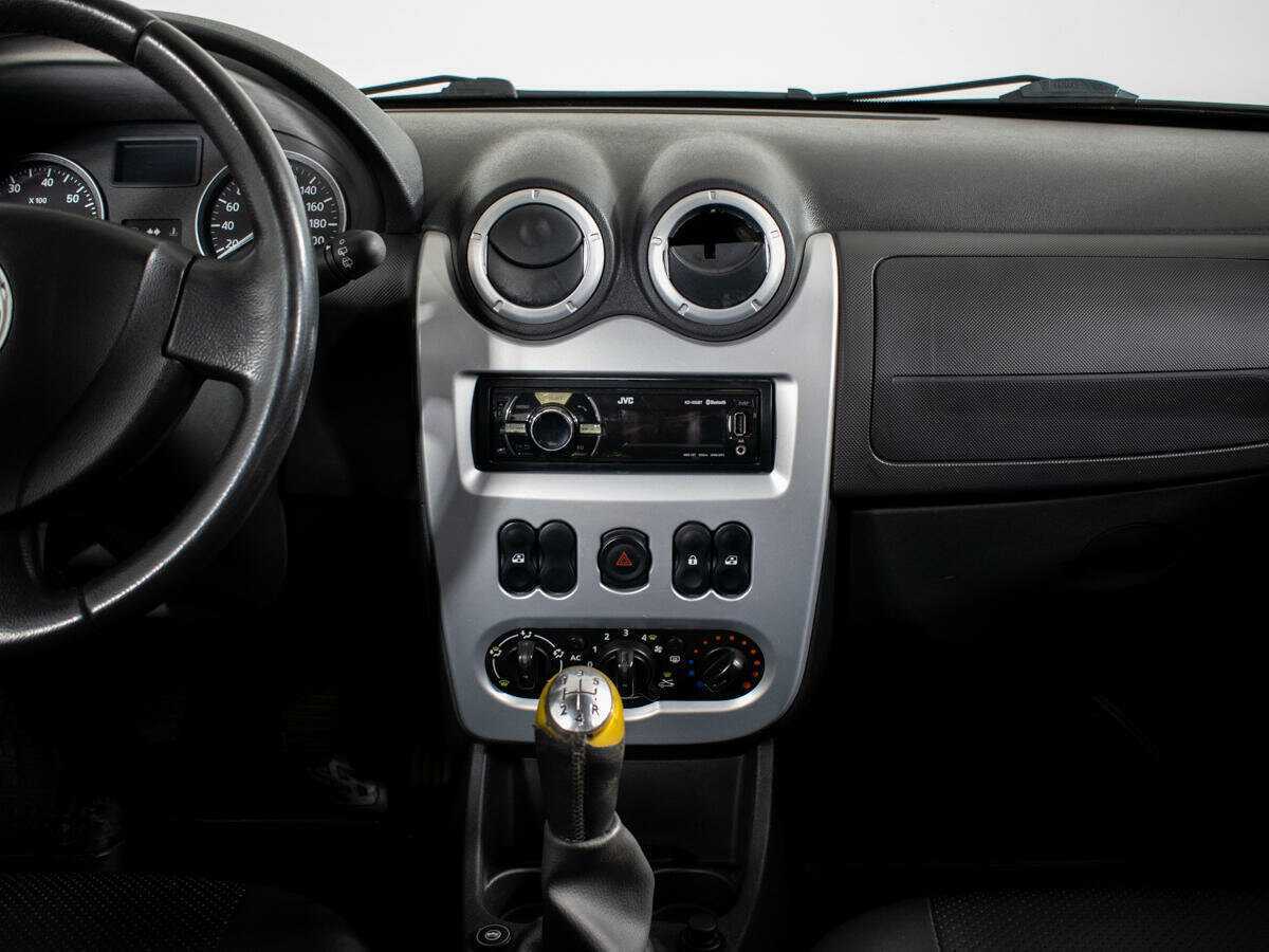 Купить Renault Sandero с пробегом. Фото: #10