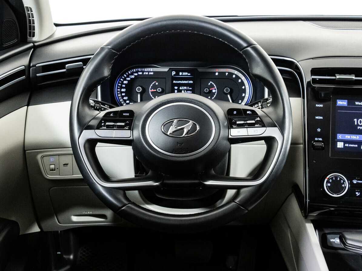 Купить Hyundai Tucson с пробегом. Фото: #11