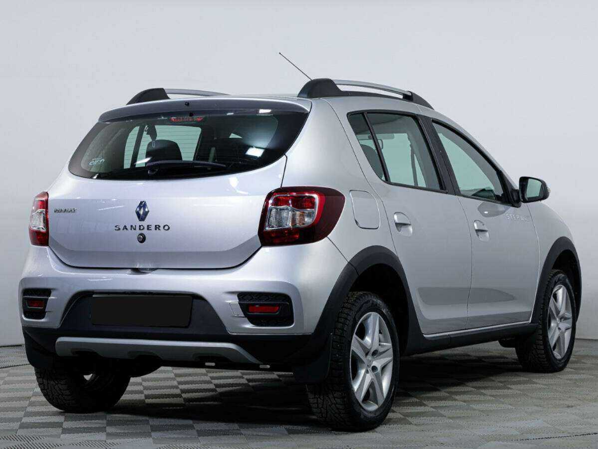 Купить Renault Sandero с пробегом. Фото: #3