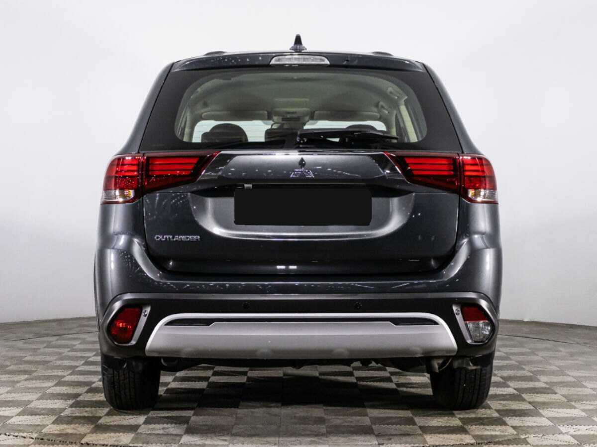 Купить Mitsubishi Outlander с пробегом. Фото: #4