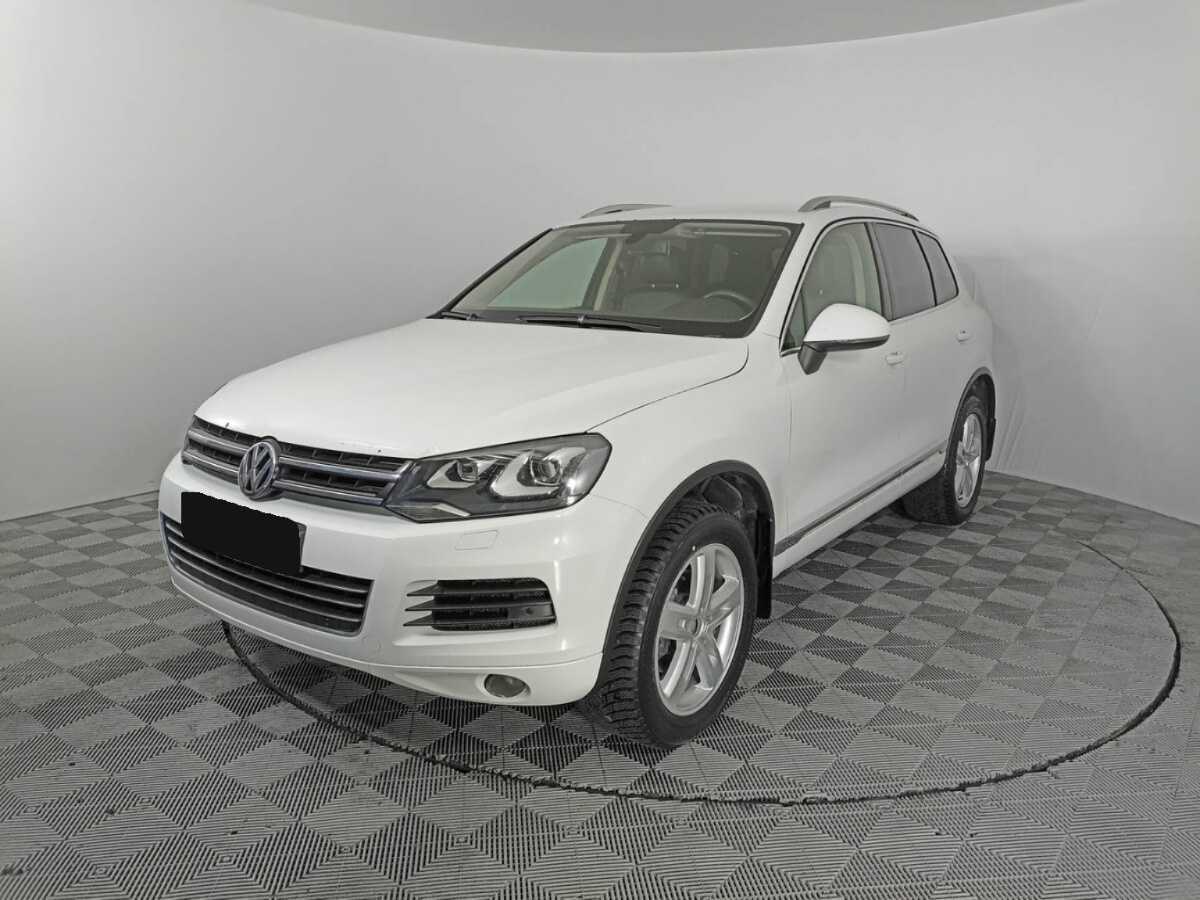 Купить Volkswagen Touareg с пробегом. Посмотреть фото