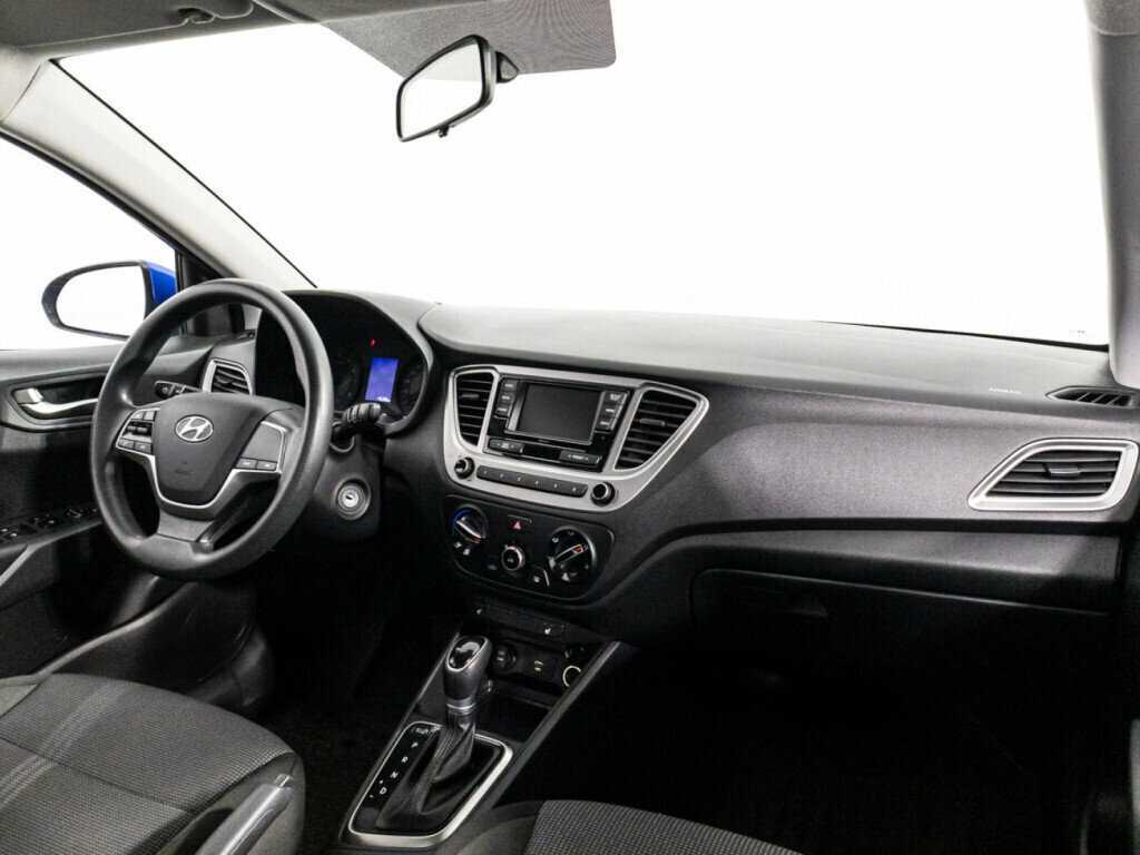 Купить Hyundai Solaris с пробегом. Фото: #8