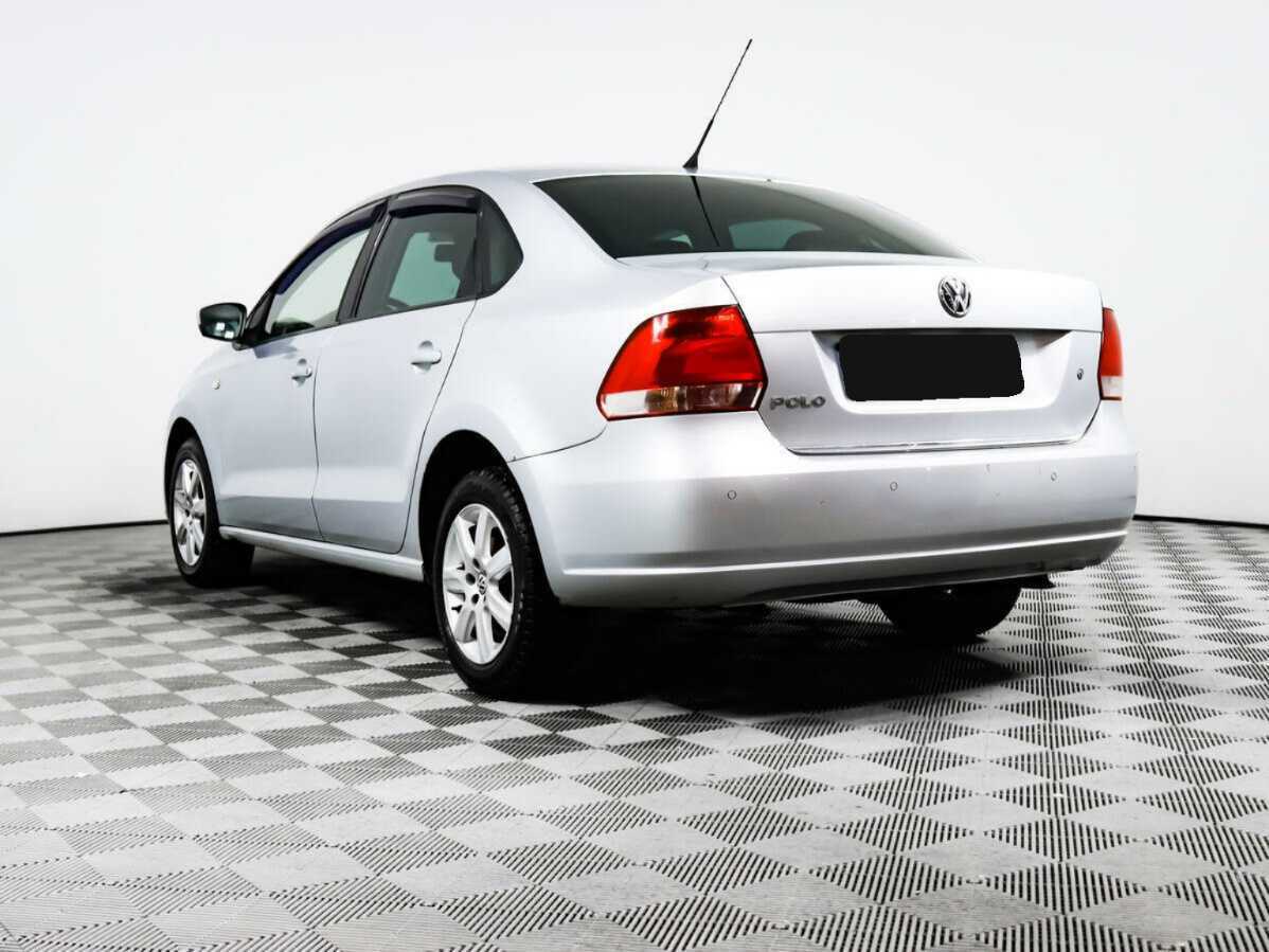 Купить Volkswagen Polo с пробегом. Фото: #6