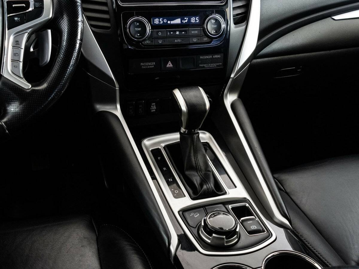 Купить Mitsubishi Pajero Sport с пробегом. Фото: #10