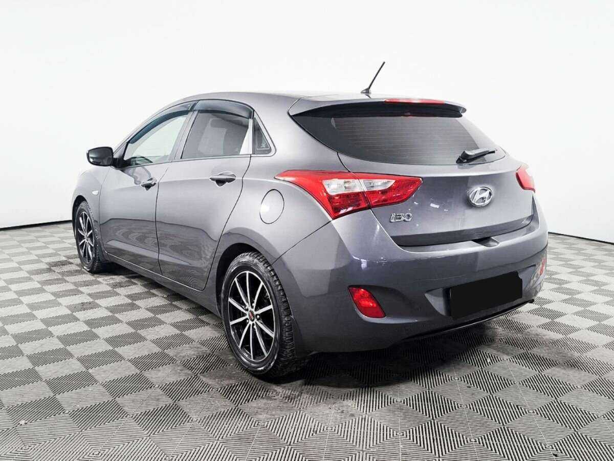 Купить Hyundai i30 с пробегом. Фото: #5