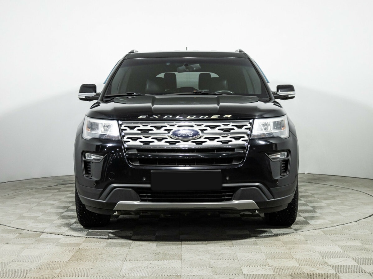 Купить Ford Explorer с пробегом. Фото: #1