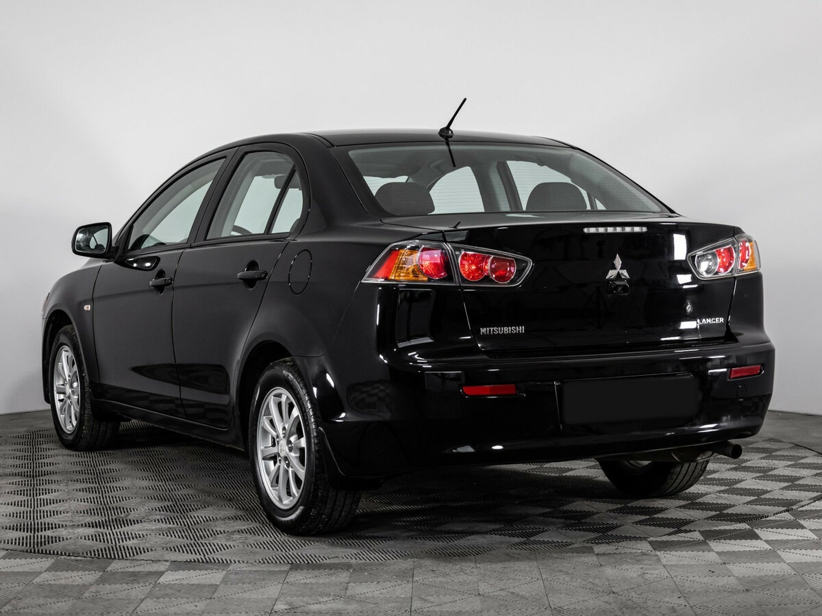 Купить Mitsubishi Lancer с пробегом. Фото: #5