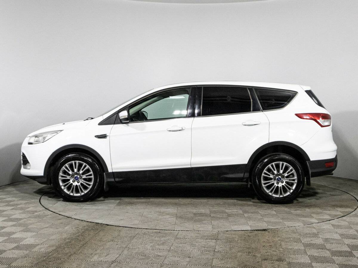 Купить Ford Kuga с пробегом. Фото: #7