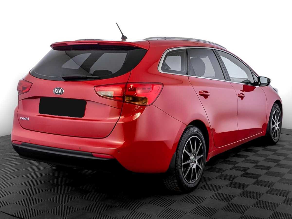 Купить Kia Ceed с пробегом. Фото: #4