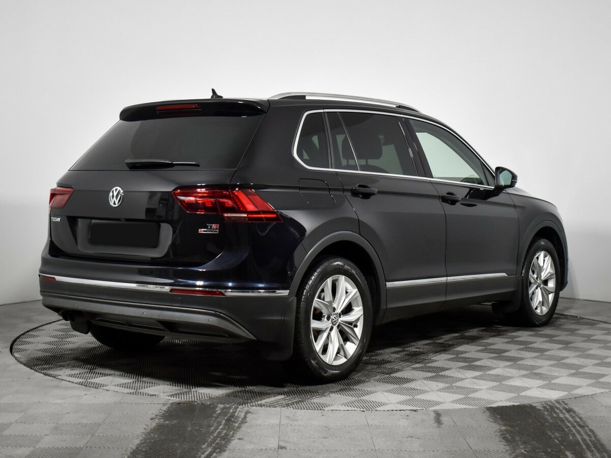 Купить Volkswagen Tiguan с пробегом. Фото: #3