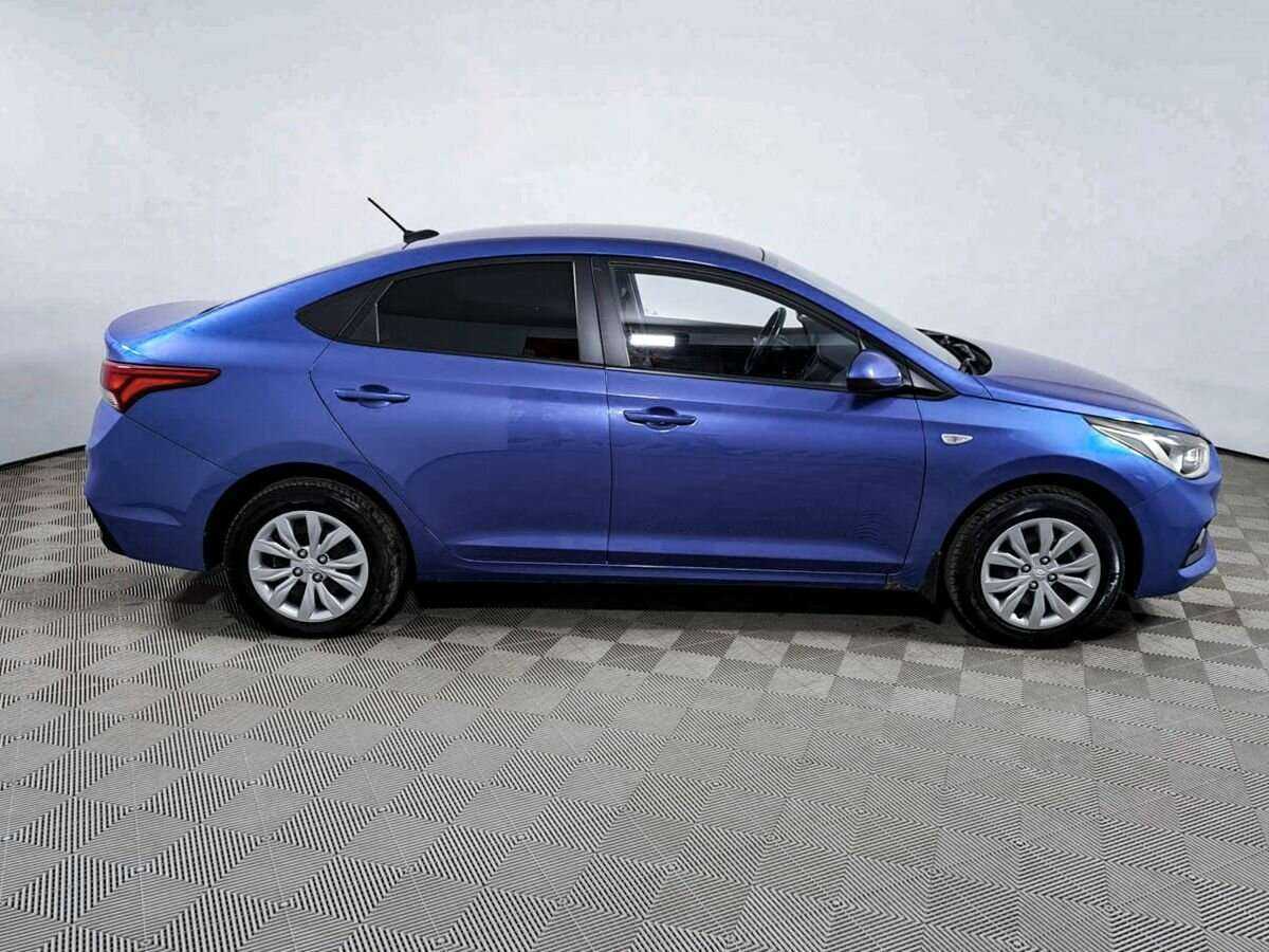 Купить Hyundai Solaris с пробегом. Фото: #3