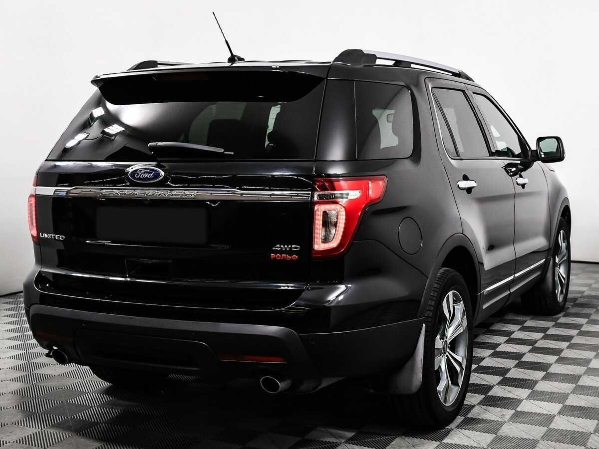 Купить Ford Explorer с пробегом. Фото: #4