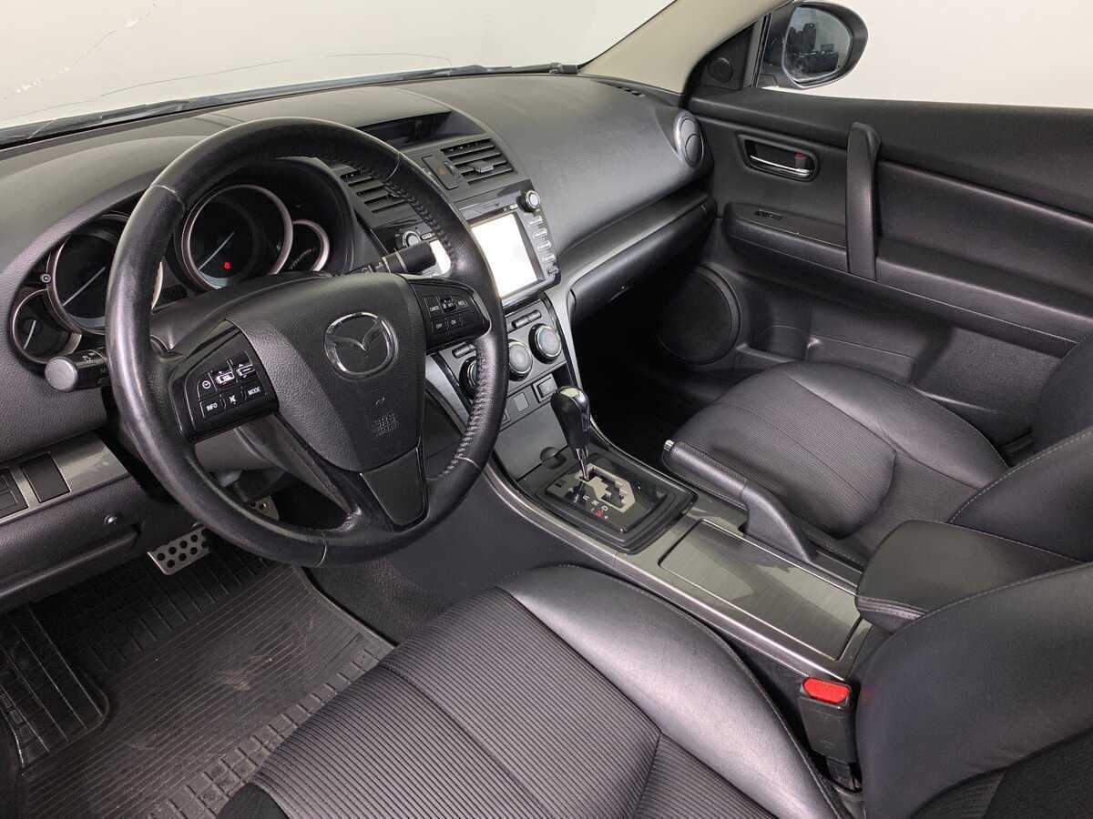 Купить Mazda 6 с пробегом. Фото: #11