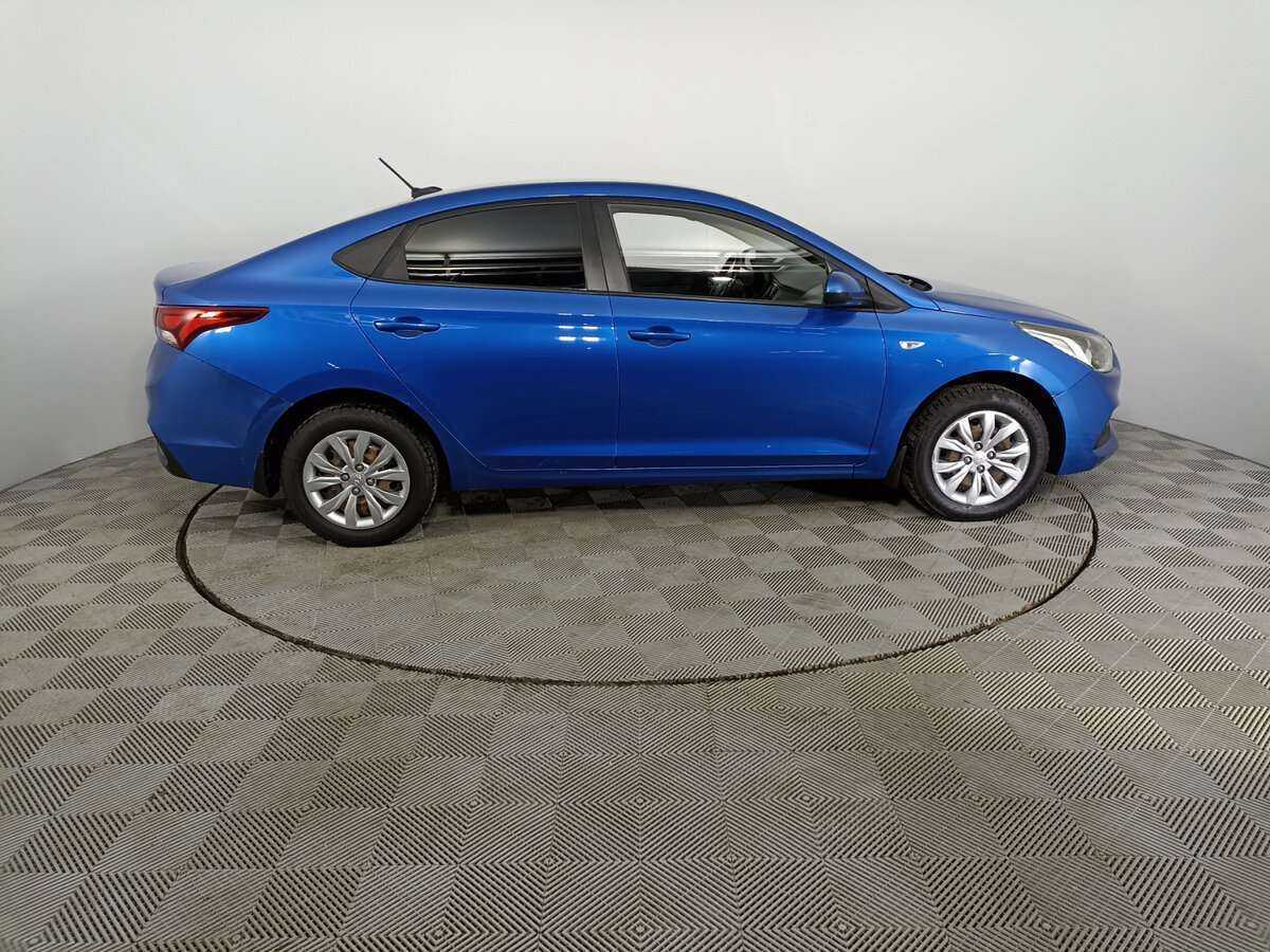 Купить Hyundai Solaris с пробегом. Фото: #3