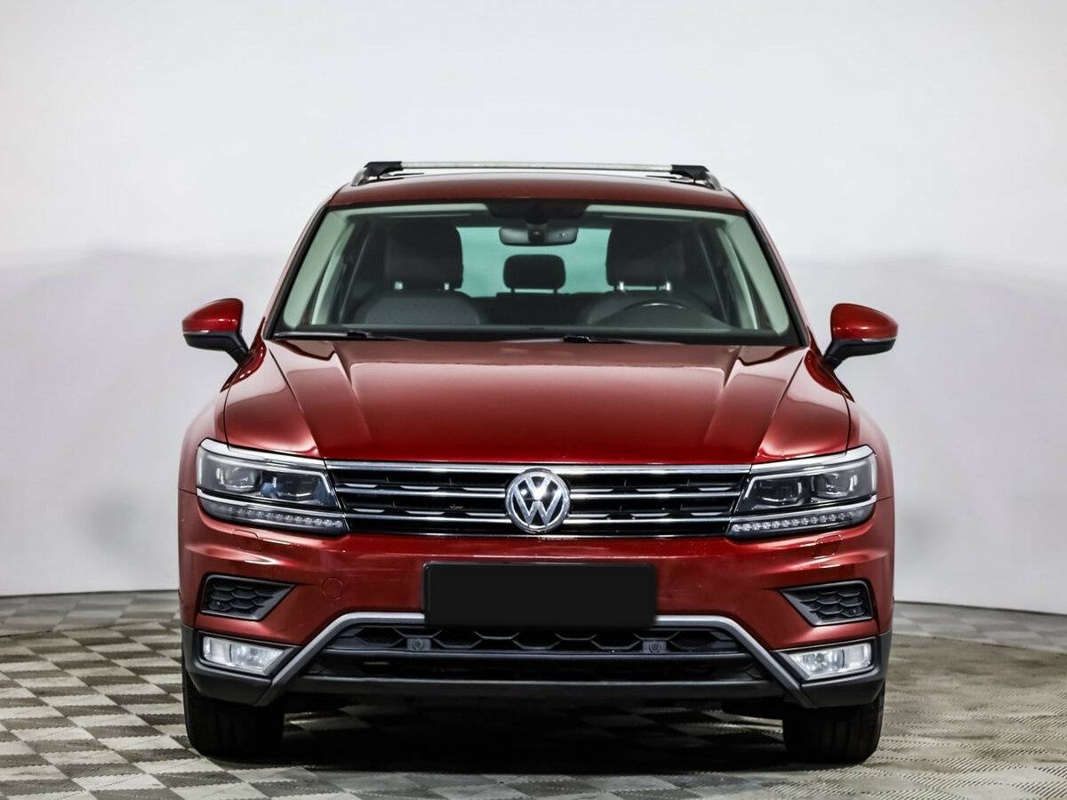 Купить Volkswagen Tiguan с пробегом. Фото: #1