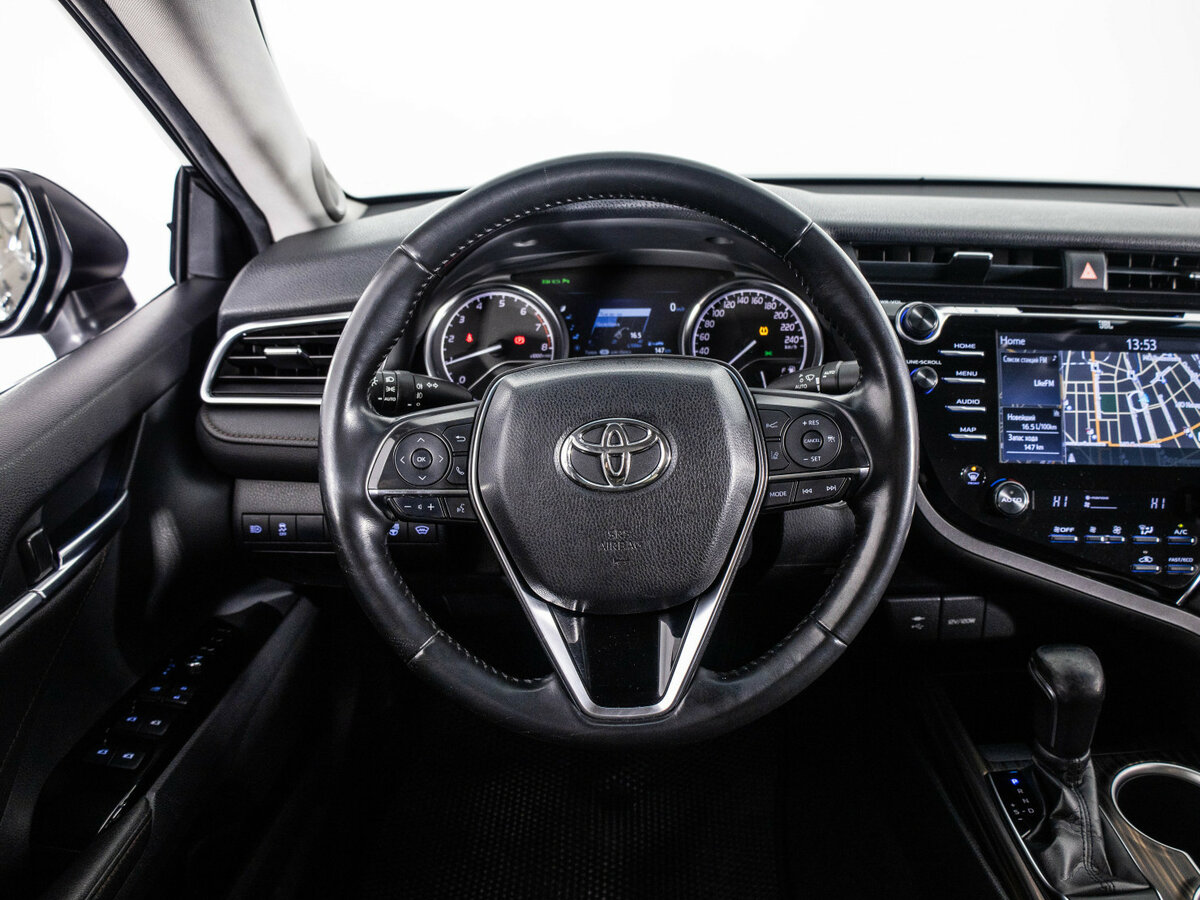 Купить Toyota Camry с пробегом. Фото: #6
