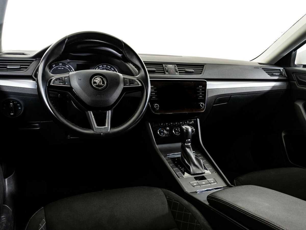 Купить Skoda Superb с пробегом. Фото: #8