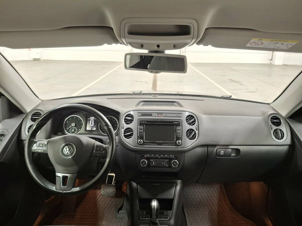 Купить Volkswagen Tiguan с пробегом. Фото: #13