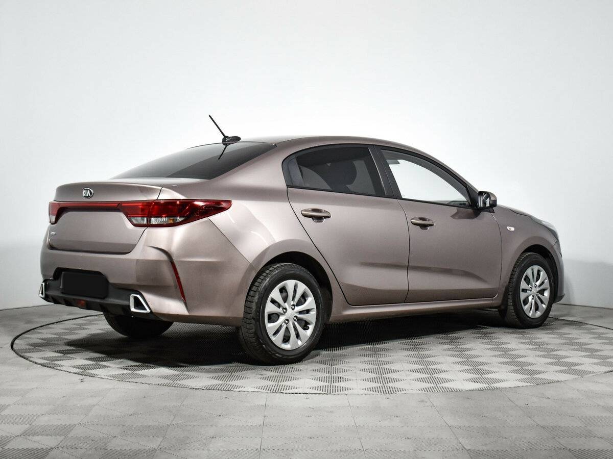 Купить Kia Rio с пробегом. Фото: #3