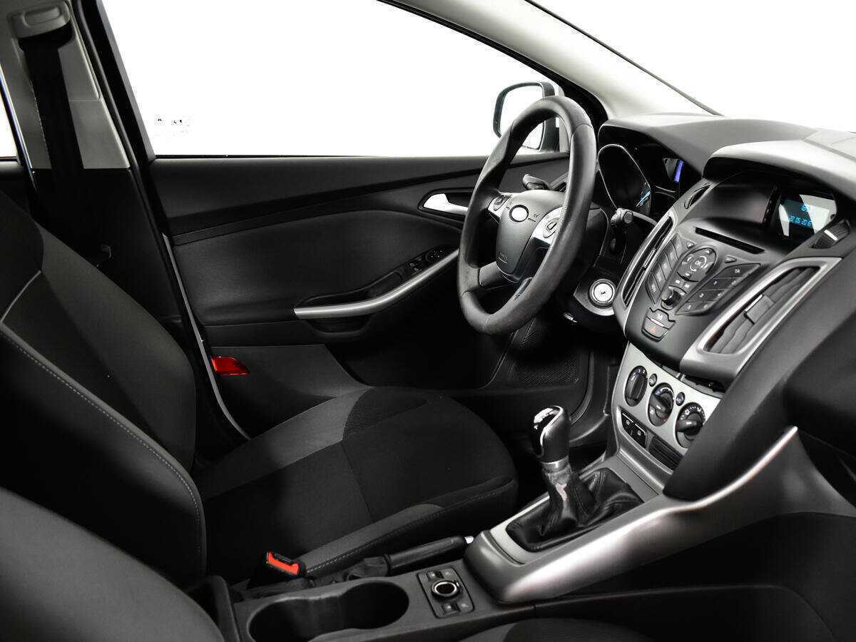 Купить Ford Focus с пробегом. Фото: #8