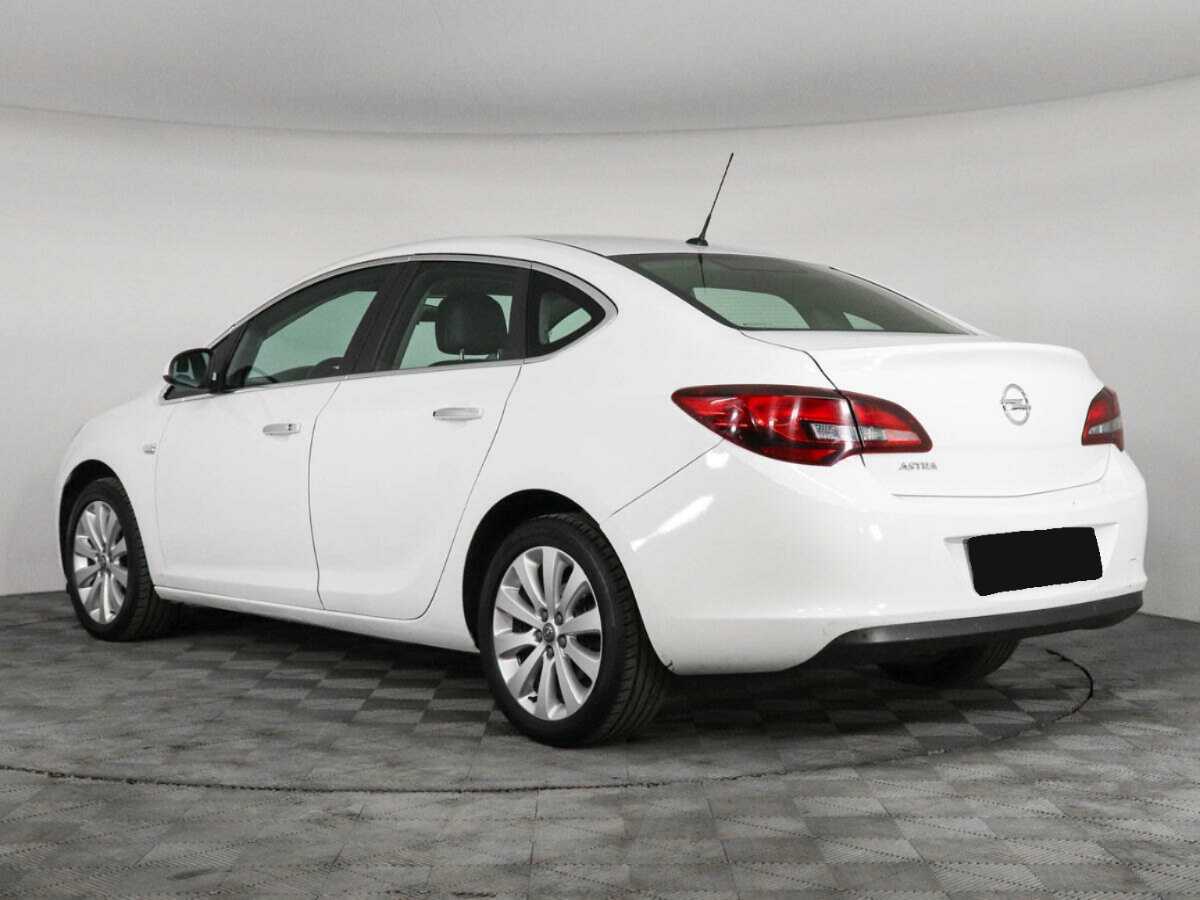 Купить Opel Astra с пробегом. Фото: #6