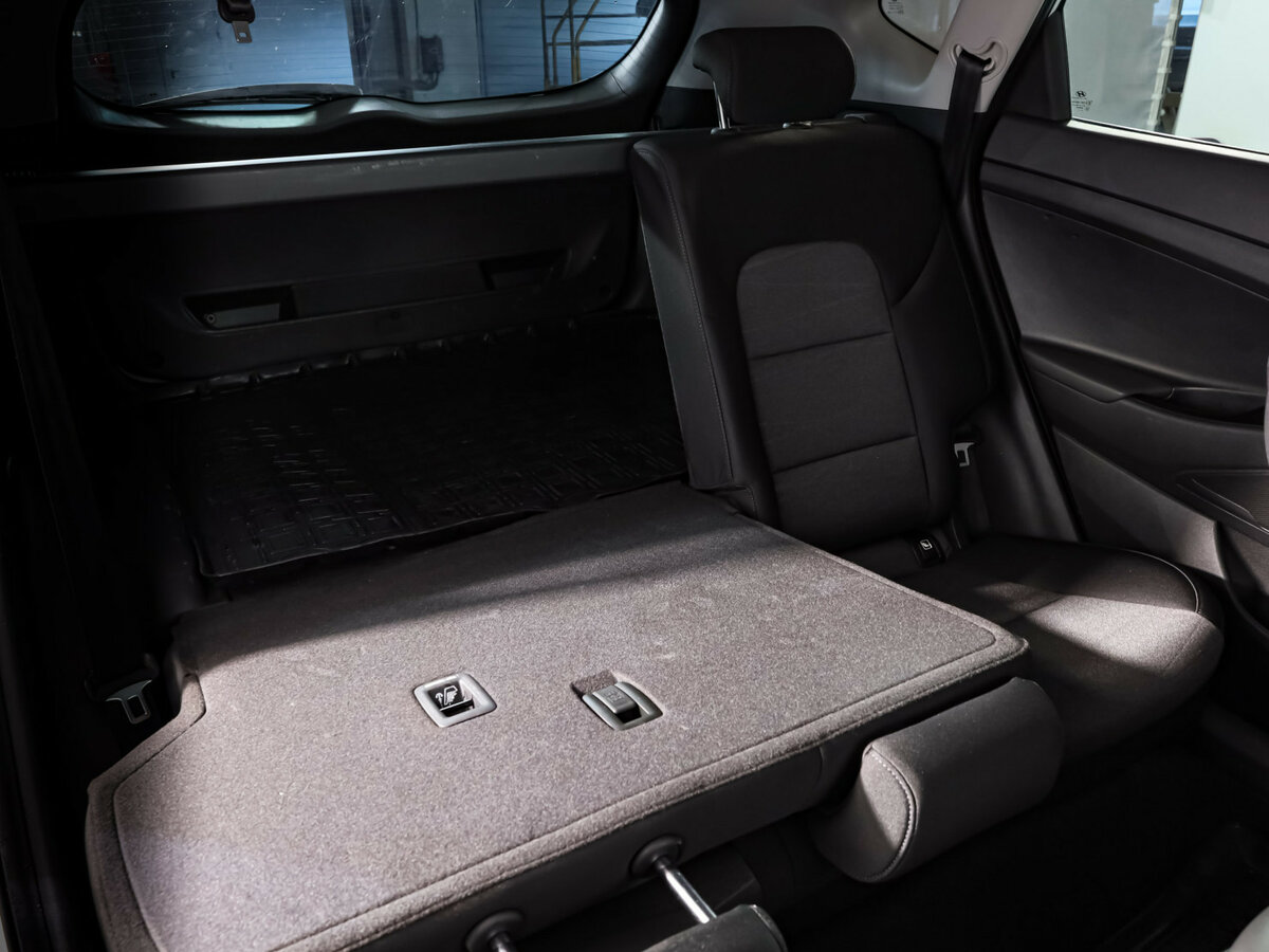 Купить Hyundai Tucson с пробегом. Фото: #27