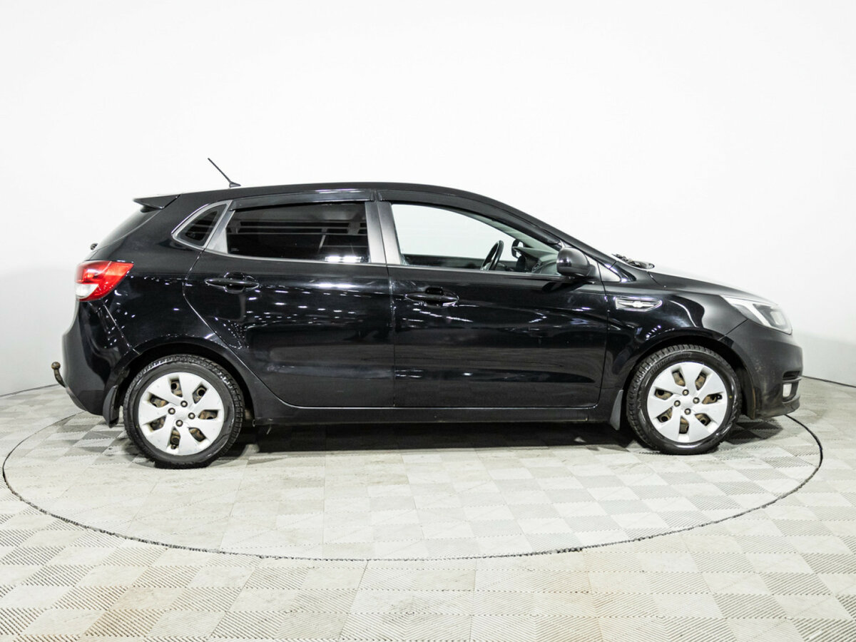 Купить Kia Rio с пробегом. Фото: #3