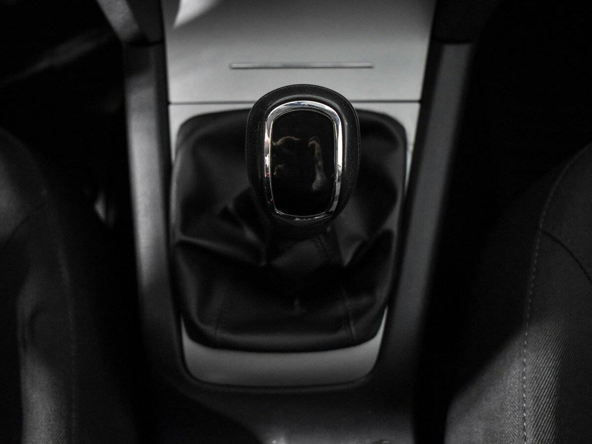 Купить Skoda Octavia с пробегом. Фото: #9