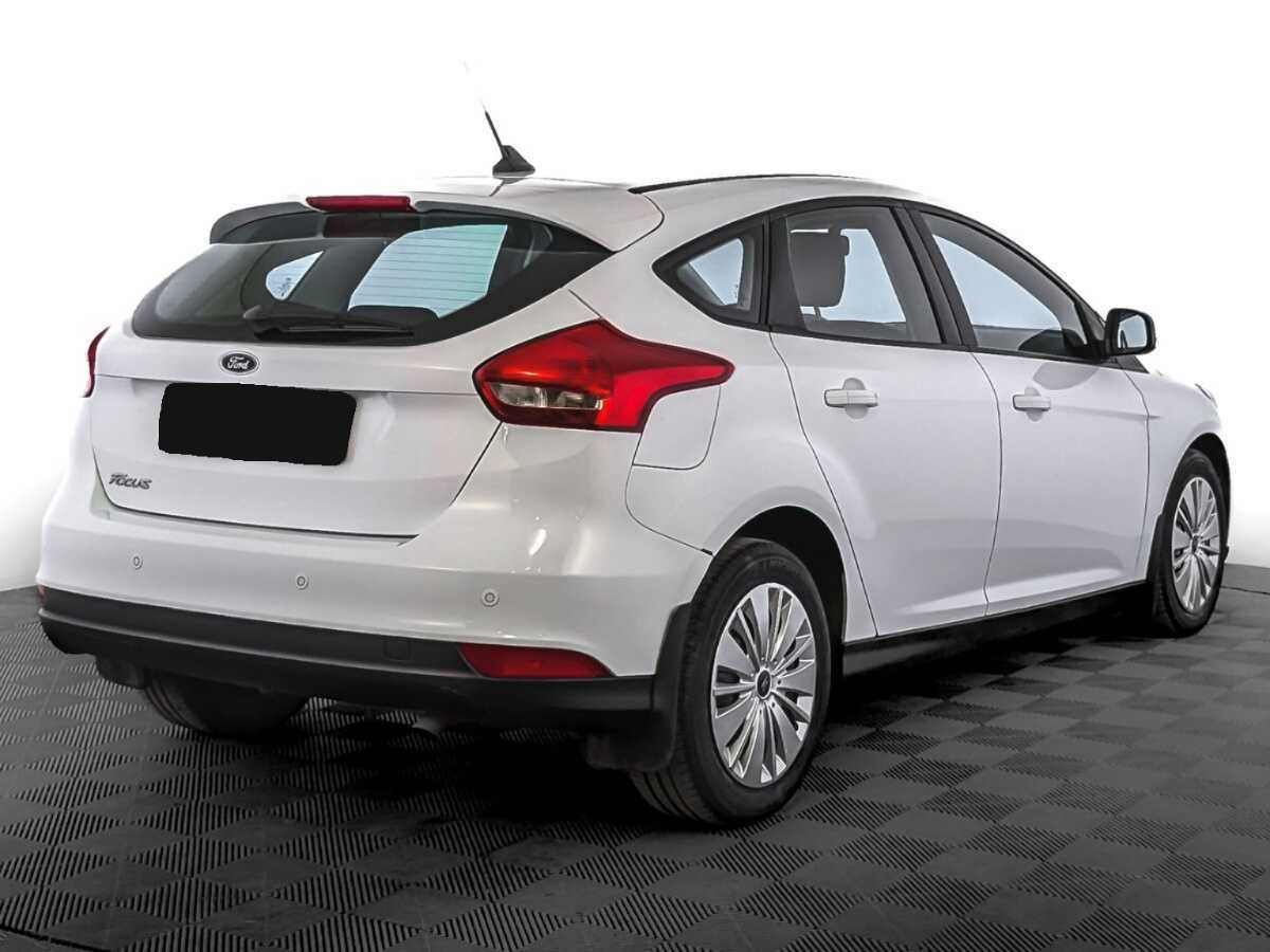 Купить Ford Focus с пробегом. Фото: #4