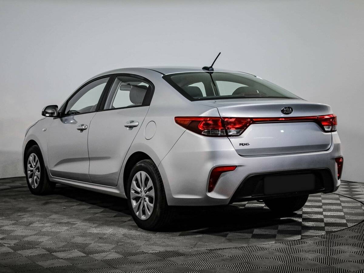 Купить Kia Rio с пробегом. Фото: #5