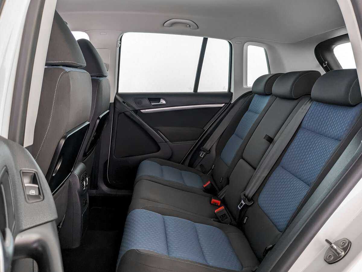 Купить Volkswagen Tiguan с пробегом. Фото: #9