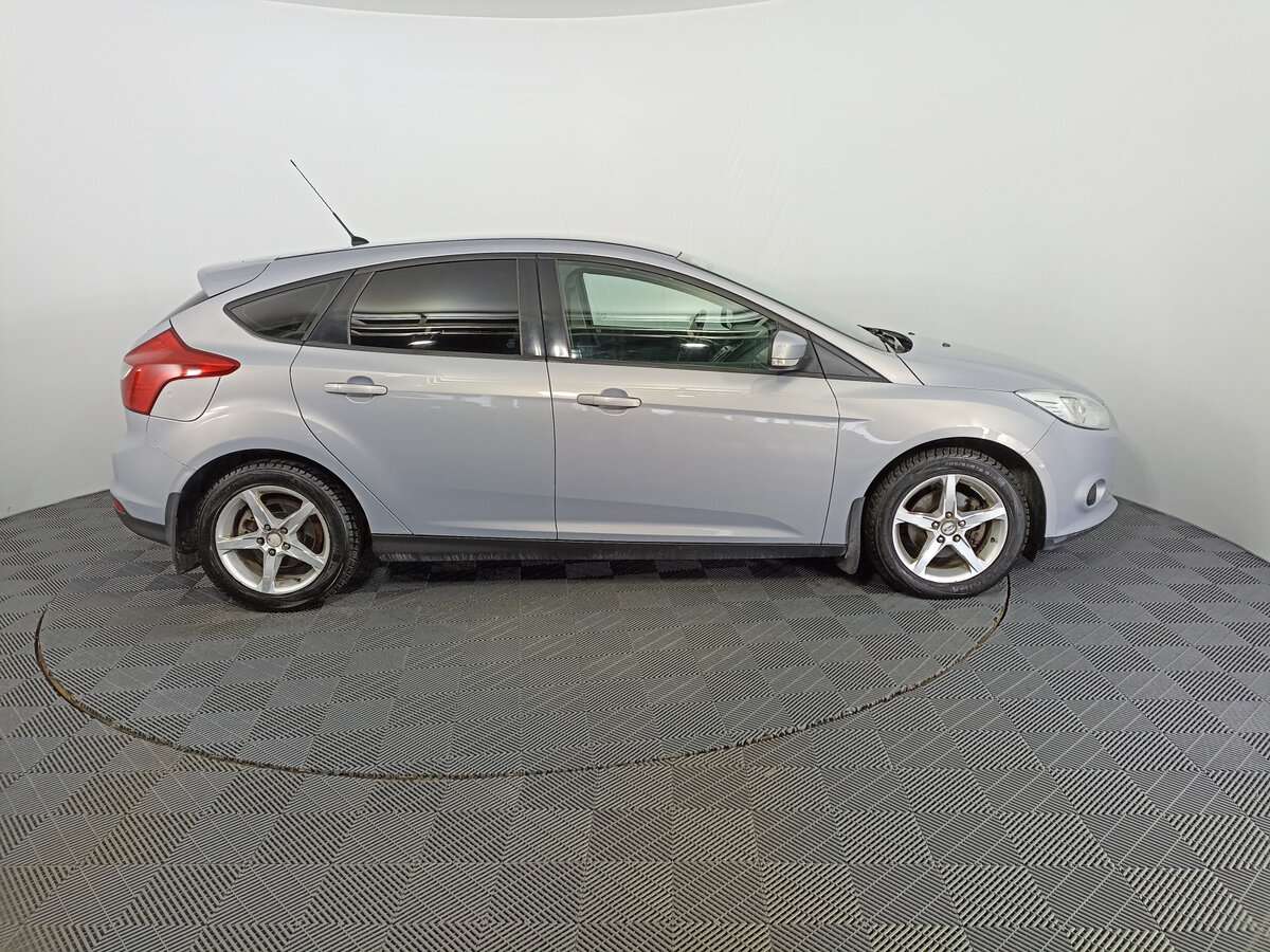 Купить Ford Focus с пробегом. Фото: #3
