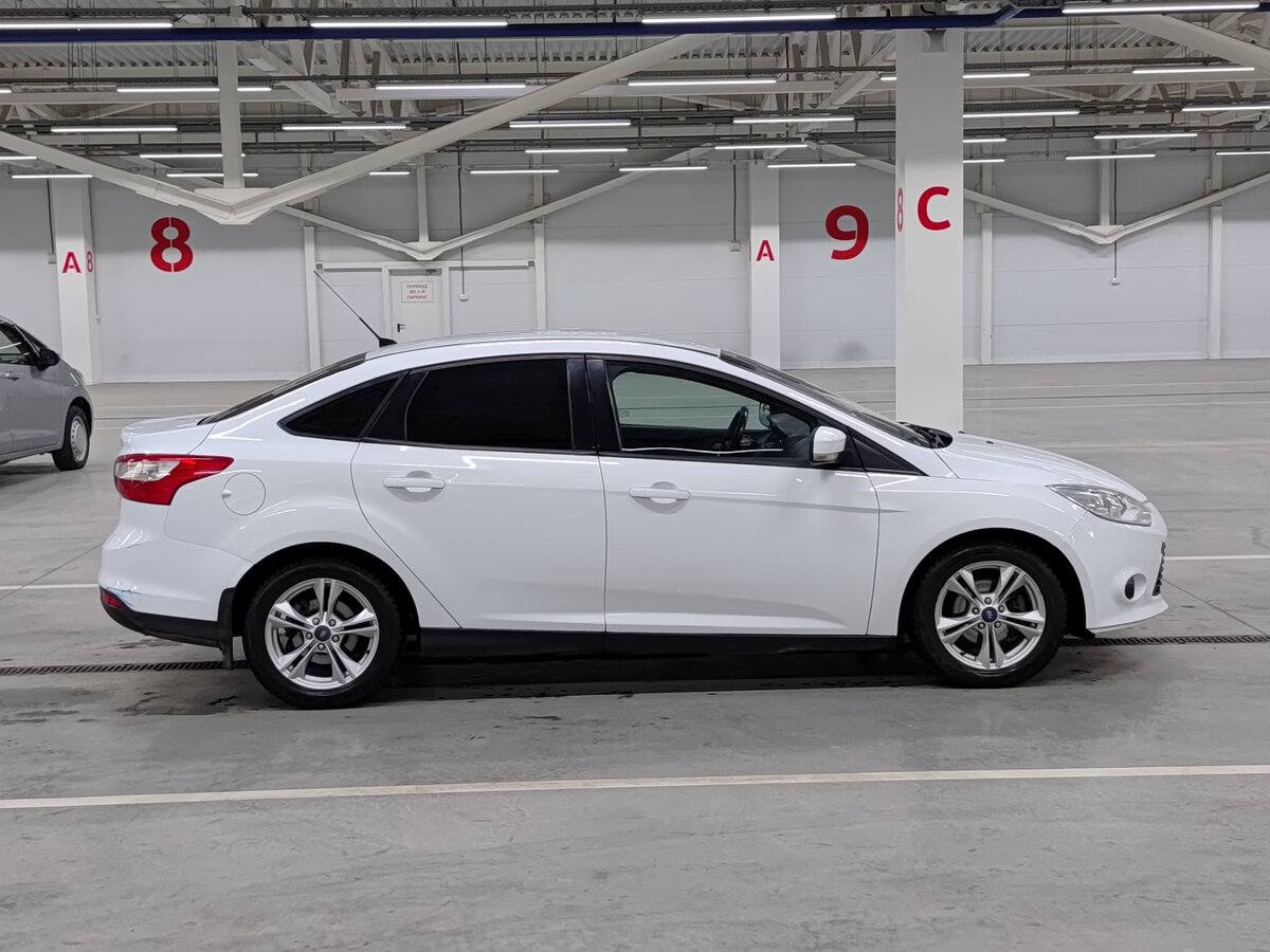 Купить Ford Focus с пробегом. Фото: #3