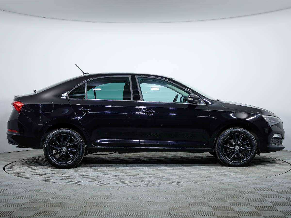 Купить Skoda Rapid с пробегом. Фото: #2
