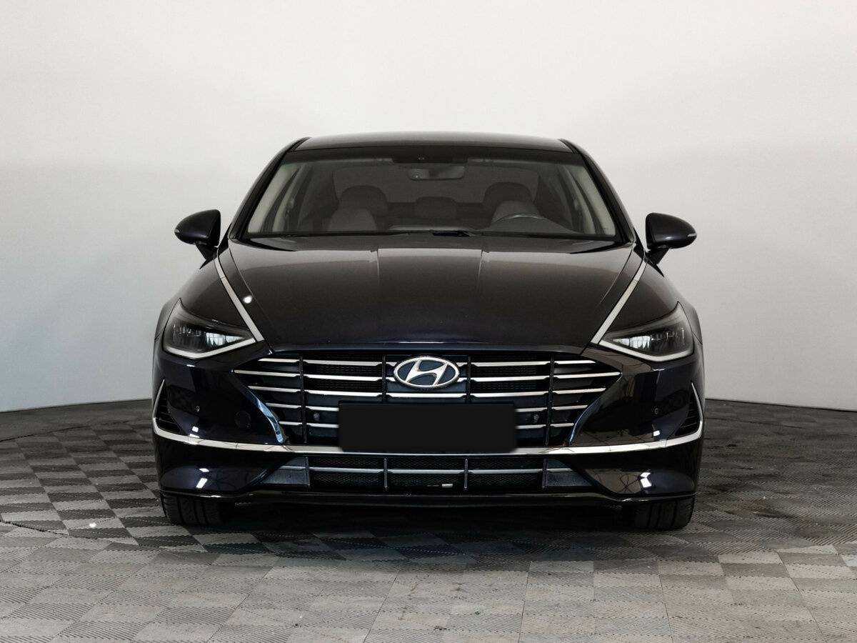 Купить Hyundai Sonata с пробегом. Фото: #3