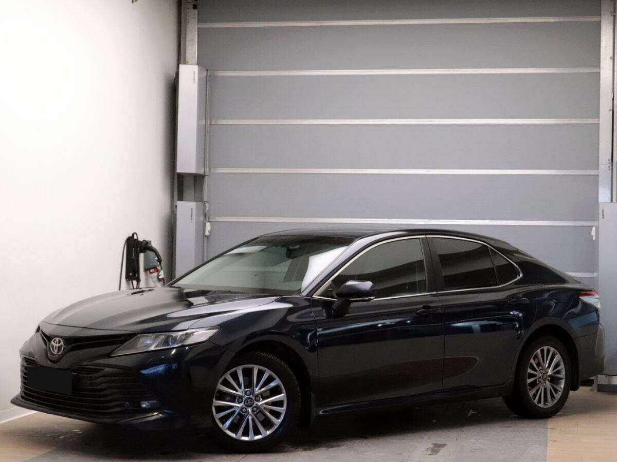 Купить Toyota Camry с пробегом. Посмотреть фото
