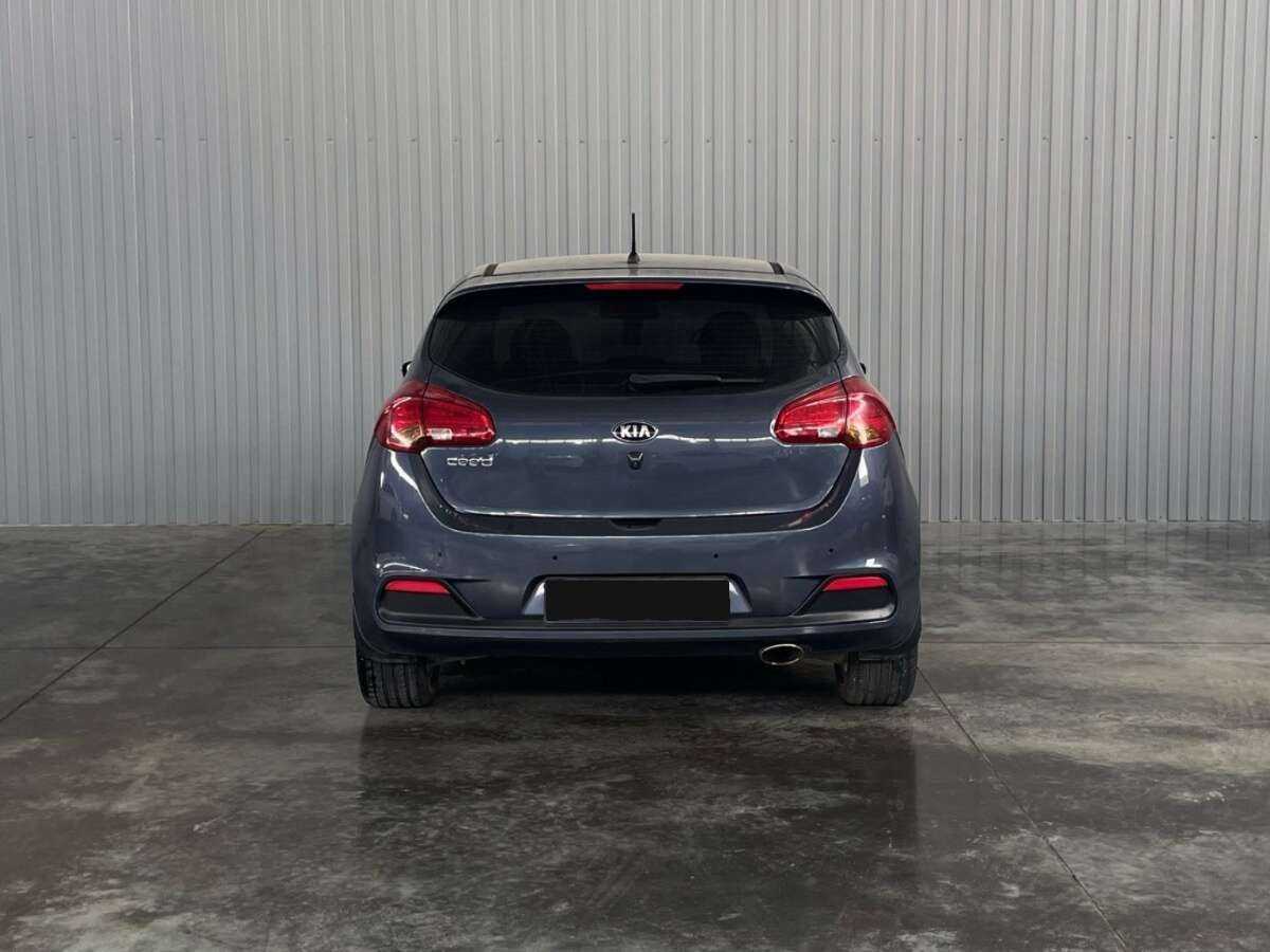 Купить Kia Ceed с пробегом. Фото: #5