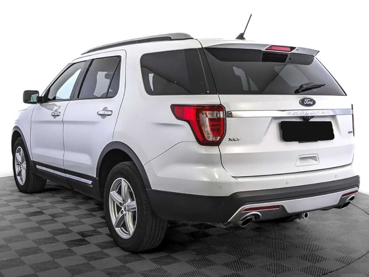 Купить Ford Explorer с пробегом. Фото: #6