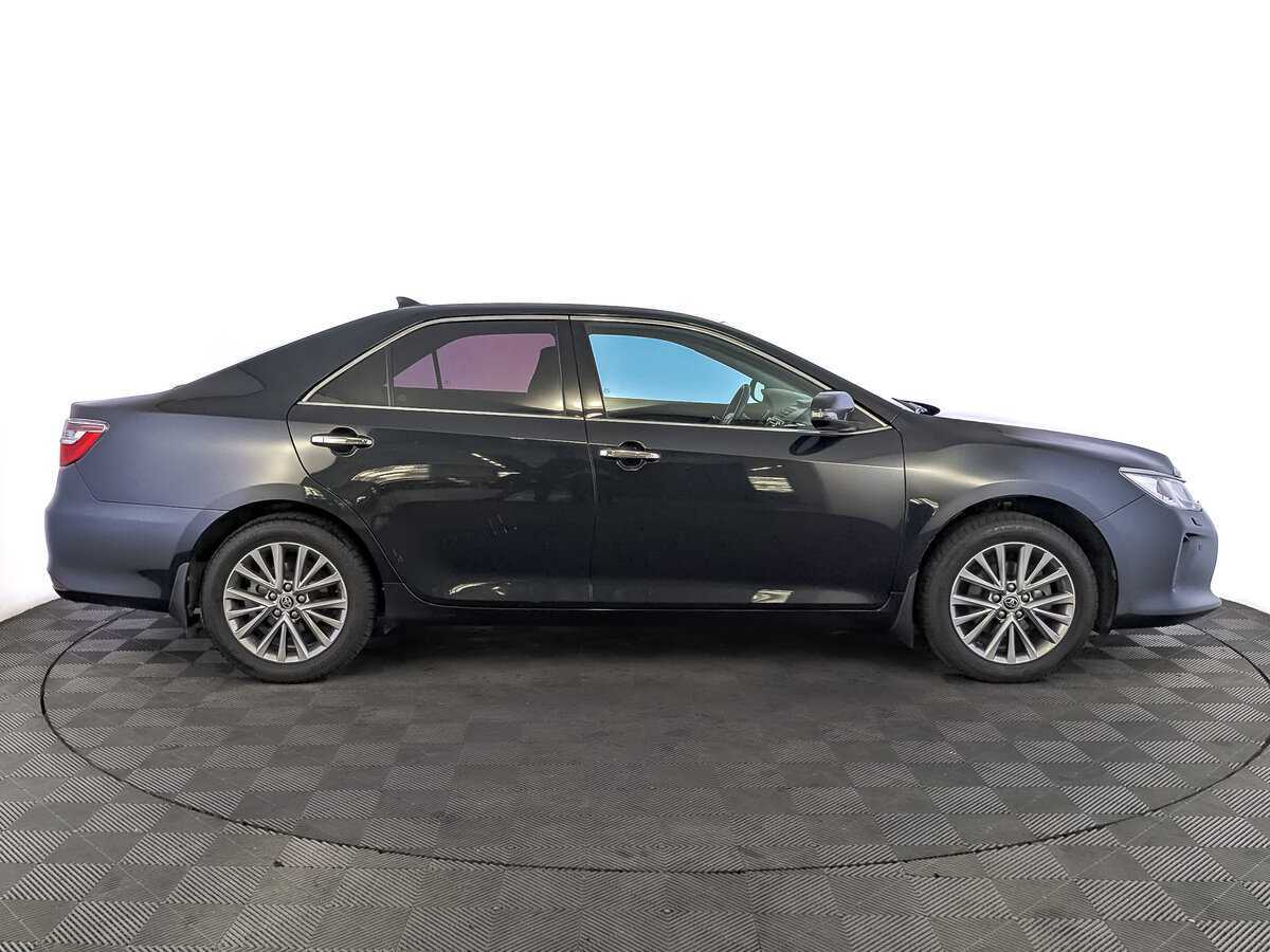 Купить Toyota Camry с пробегом. Фото: #3