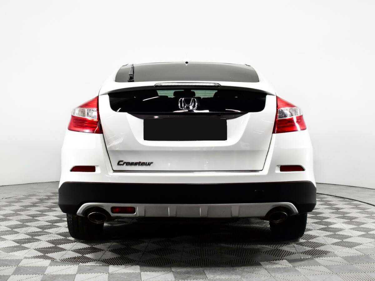 Купить Honda Crosstour с пробегом. Фото: #5