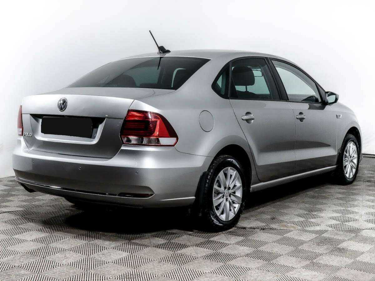 Купить Volkswagen Polo с пробегом. Фото: #3