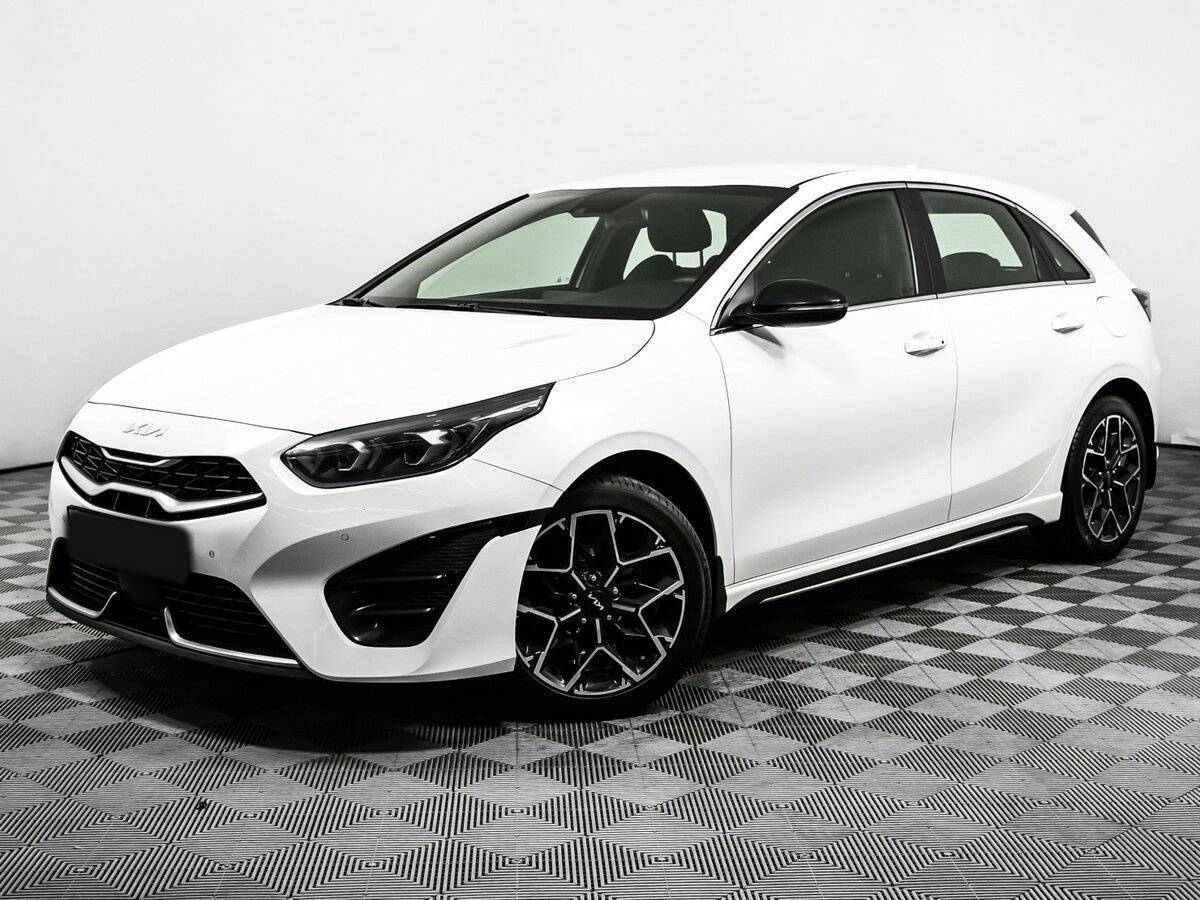 Купить Kia Ceed с пробегом. Посмотреть фото