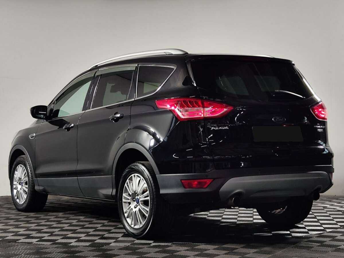 Купить Ford Kuga с пробегом. Фото: #3