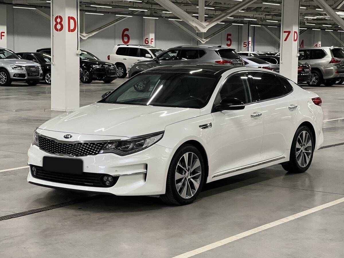Купить Kia K5 с пробегом. Посмотреть фото