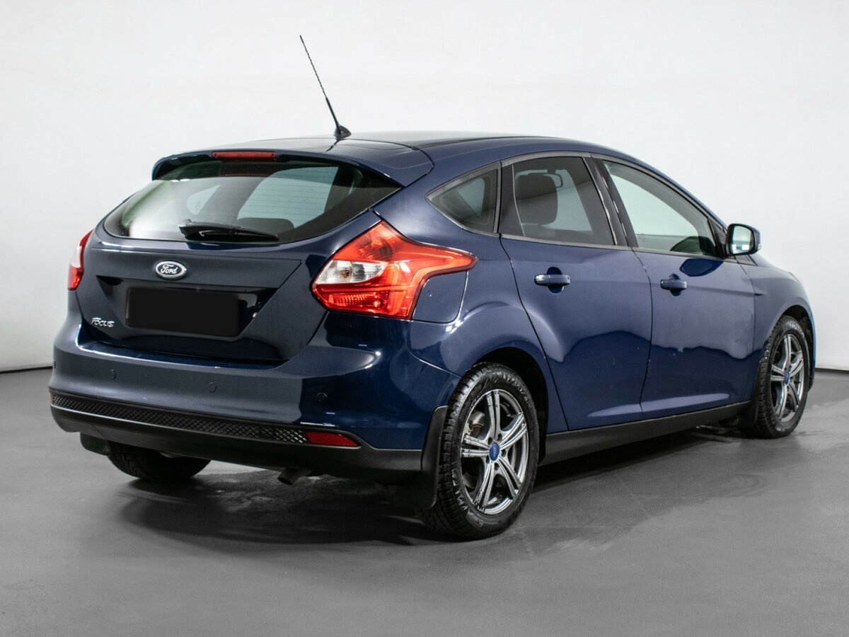 Купить Ford Focus с пробегом. Фото: #4