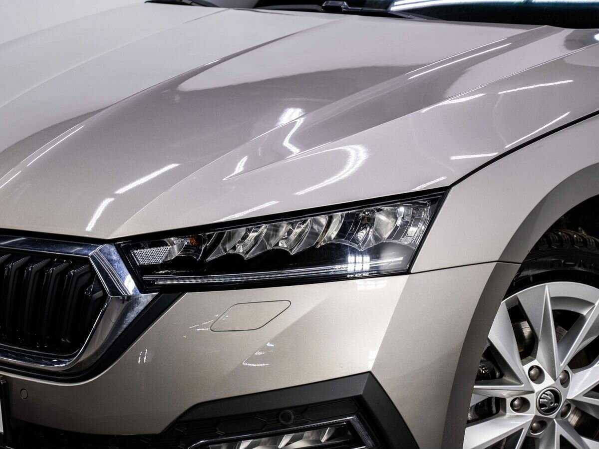 Купить Skoda Octavia с пробегом. Фото: #6